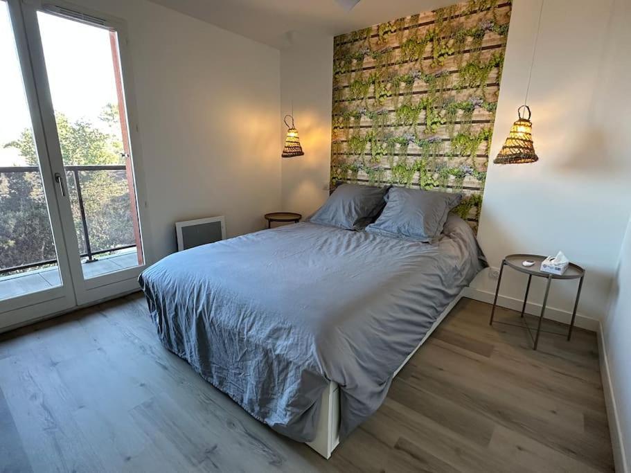 T3 Grand Standing 65m2, 1 Garage Prive, 200m Des Plages *